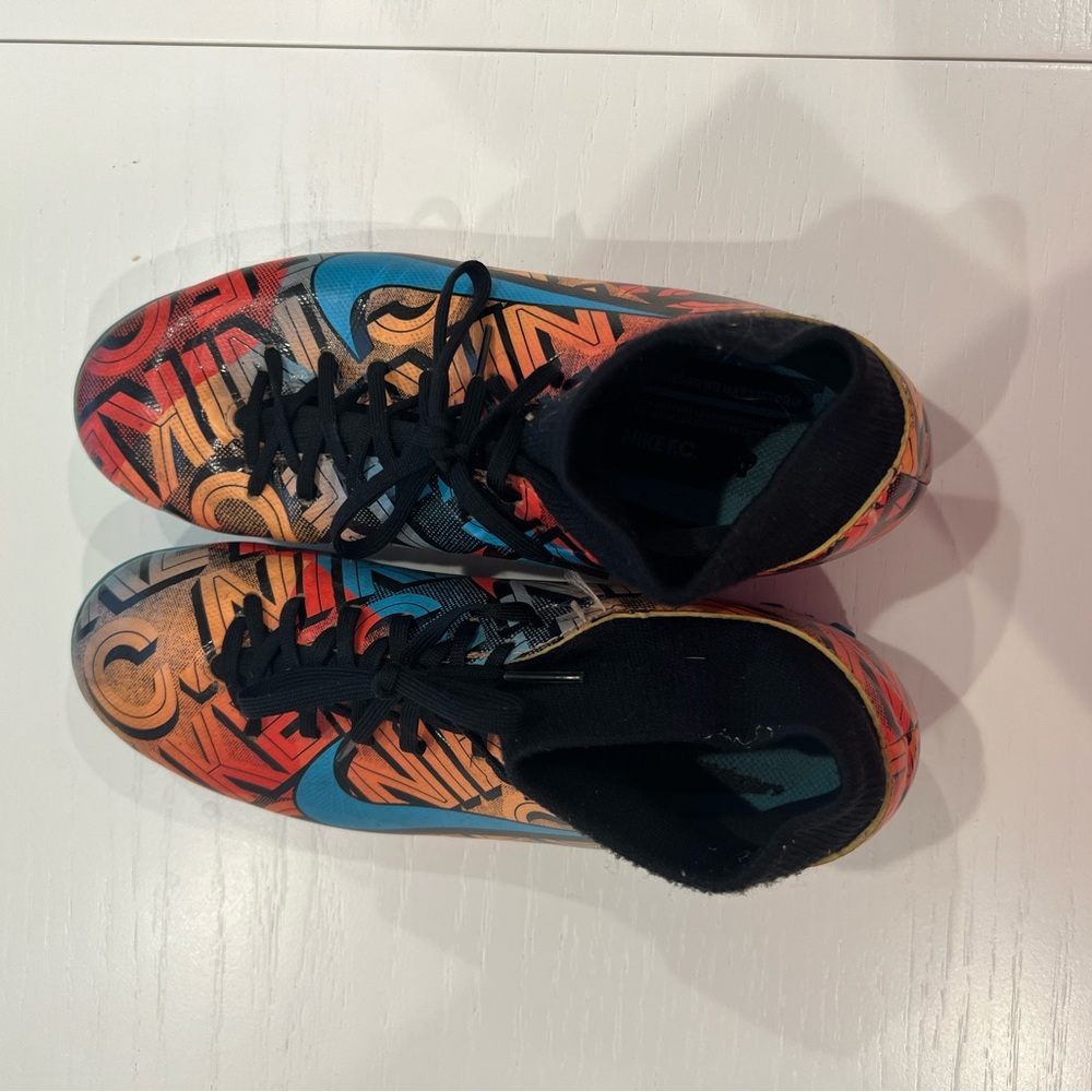 Nike Mercurial Turf Shoes, Size 6.5, Orange and Blue, Worn 1 time
